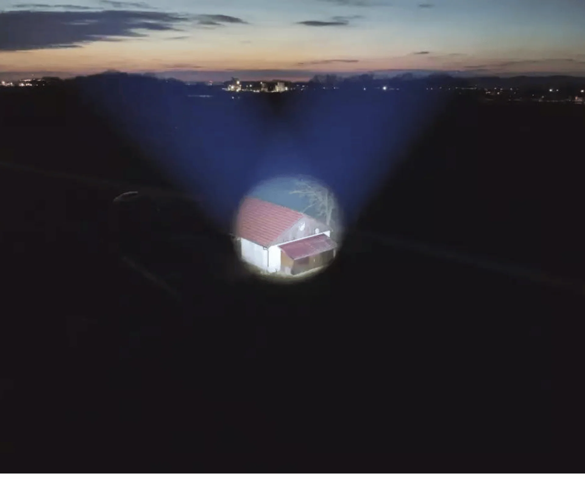 JLIdrone - DJI Mavic 3 Enterprise Serie - Suchscheinwerfer T30 - Image 4